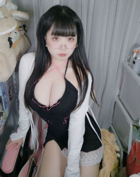 国产最新美女精品视频_高清高清完整版播放