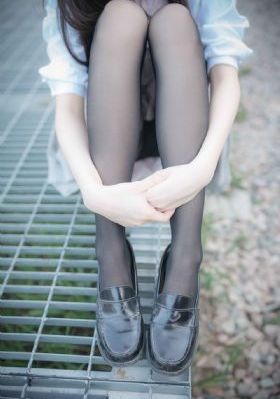 干美女在线_土豆网在线观看