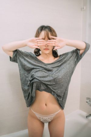 久久夜色撩人精品国产户外下载_720在线观看视频