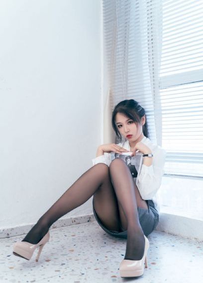 偷窥农村夫妇作爱_超清电影全集观看
