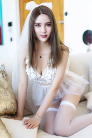 好痒啊！求求你们轮奸我_超清在线播放