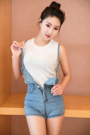 吻胸摸全身视频无遮挡情侣_1080高清电影在线