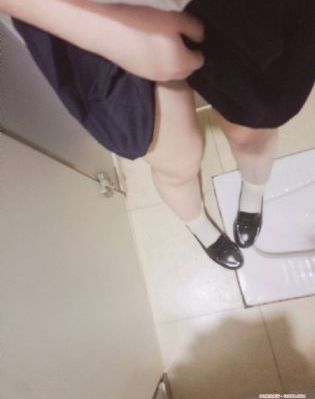 中文字幕日韩亚洲制服观看视频_HD高清完整版播放