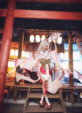 丰满岳乱妇免费观看视频_超清免费观看超清